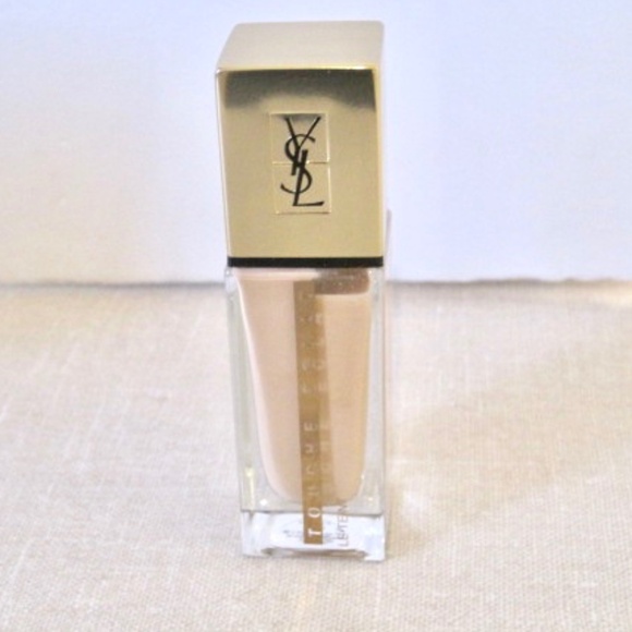 YSL Touche Eclat Le Teint Foundation B10 - Picture 4 of 9